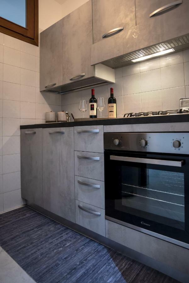La Casa Nel Corso Appartement Cagliari Buitenkant foto