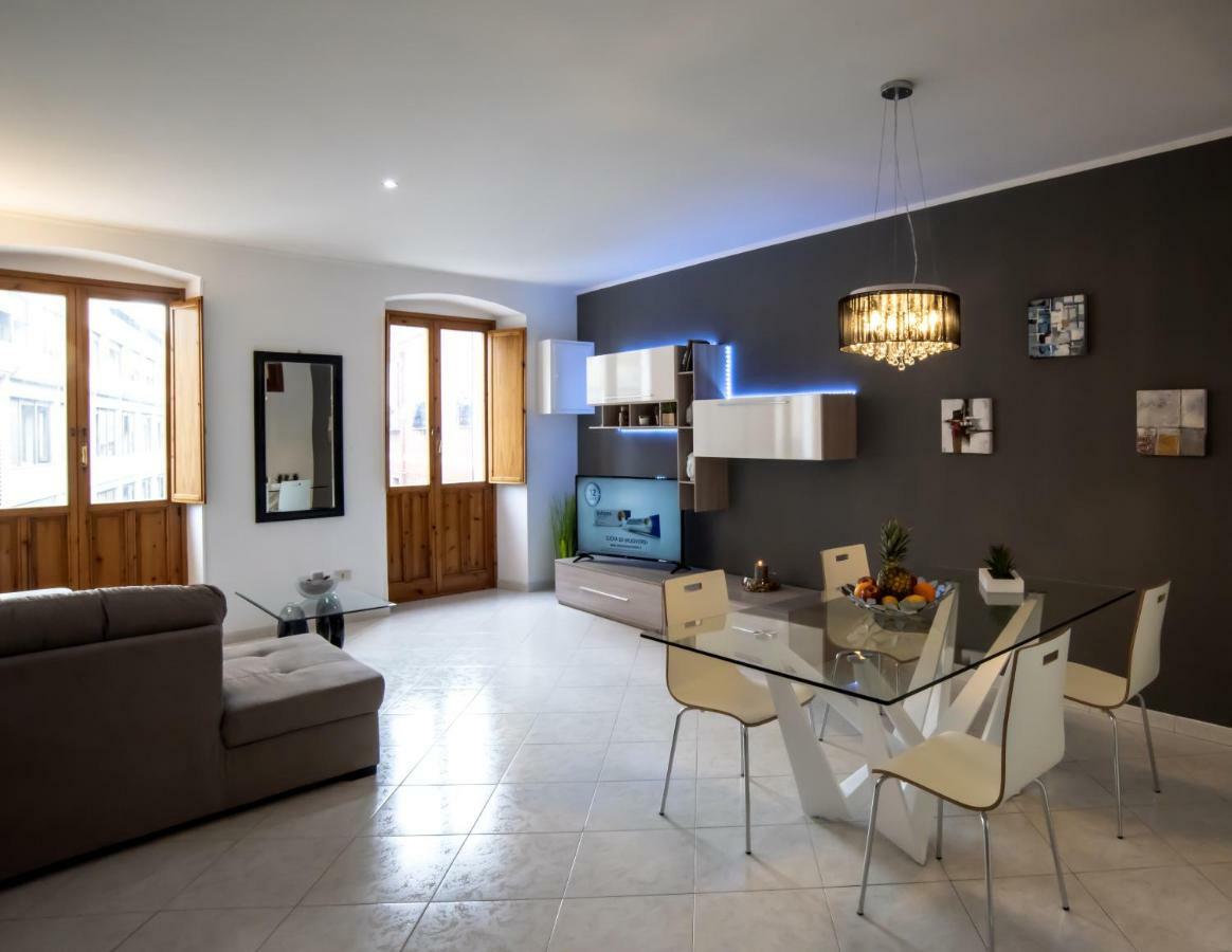 La Casa Nel Corso Appartement Cagliari Buitenkant foto